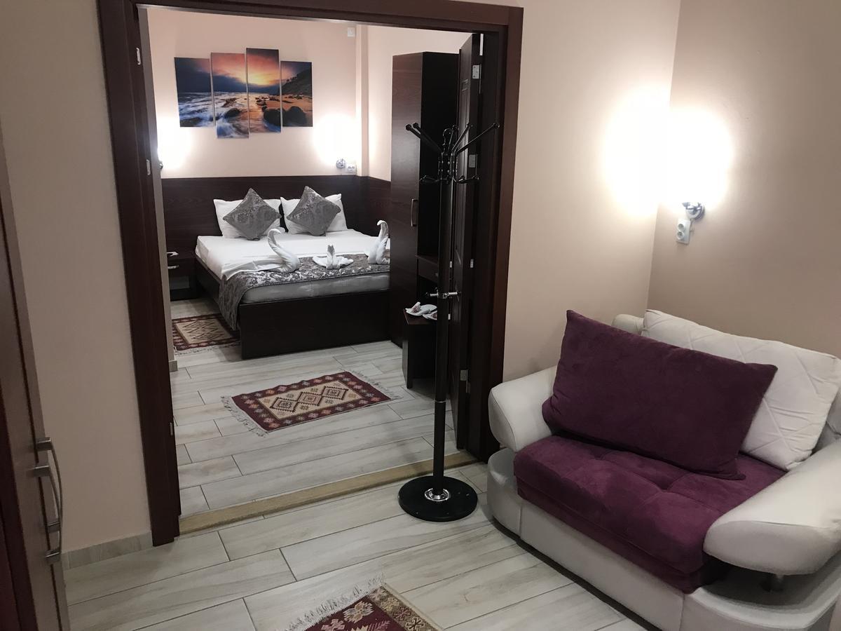 Prenociste Dm5 Bed & Breakfast Yeni Pazar Dış mekan fotoğraf
