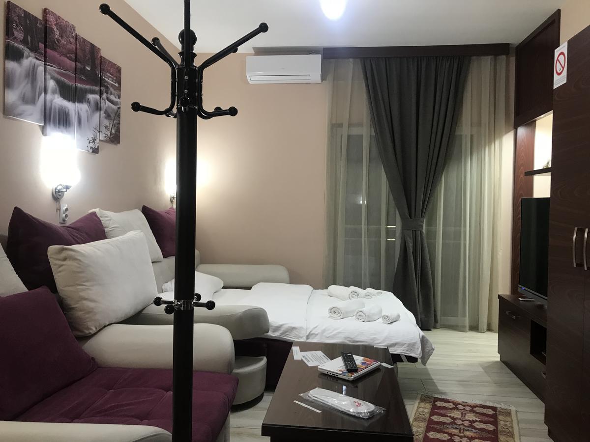 Prenociste Dm5 Bed & Breakfast Yeni Pazar Dış mekan fotoğraf
