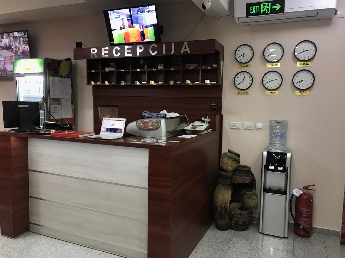 Prenociste Dm5 Bed & Breakfast Yeni Pazar Dış mekan fotoğraf